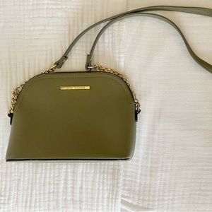 Steve Madden olive green crossbody bag